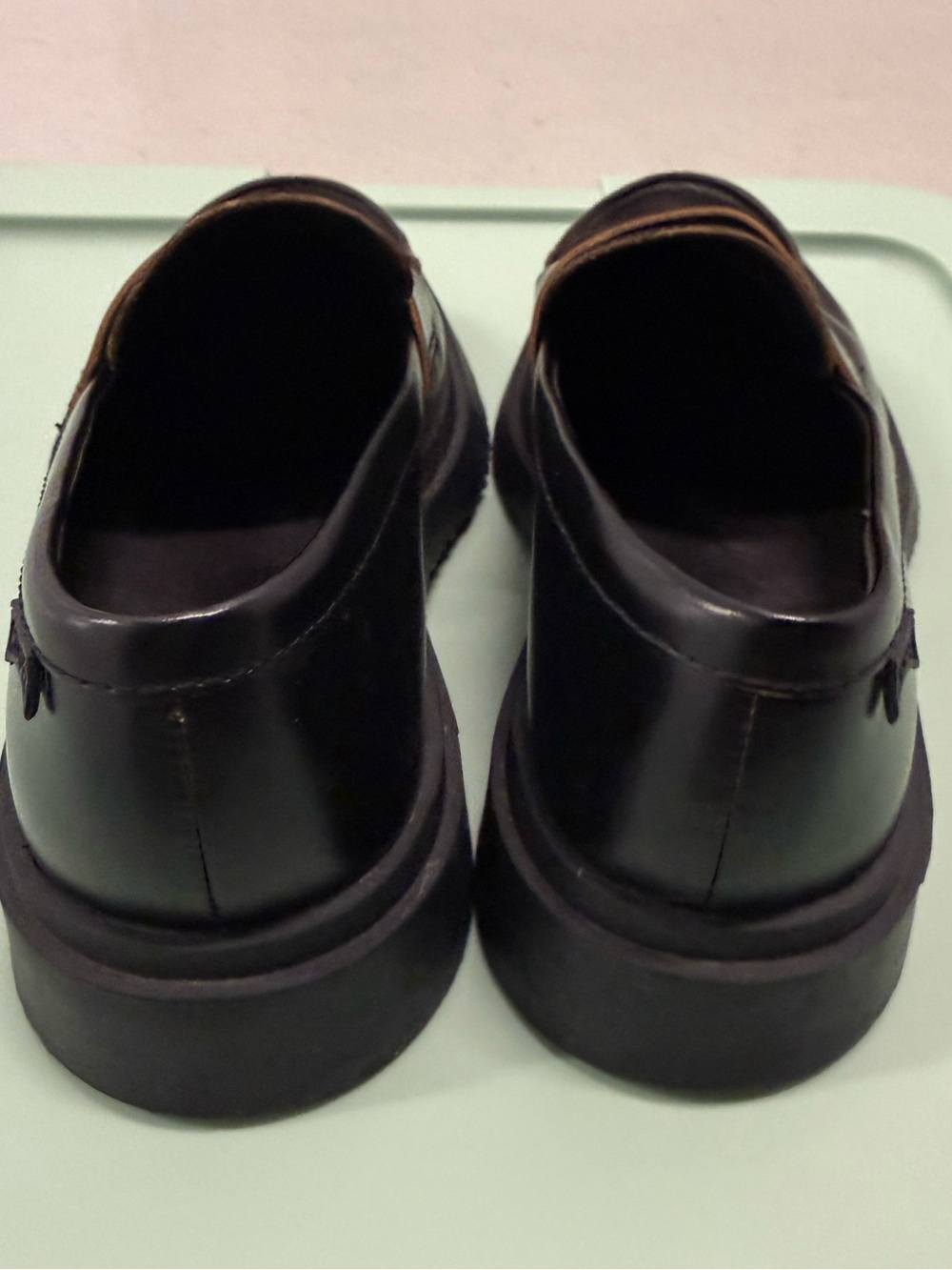 Camper Walden Black Leather Loafers - Picture 12 of 13